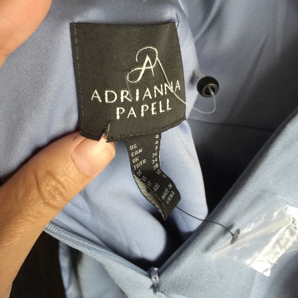 Adrianna Papell - Ruffle sleeve open back dress - Picture 6 of 6